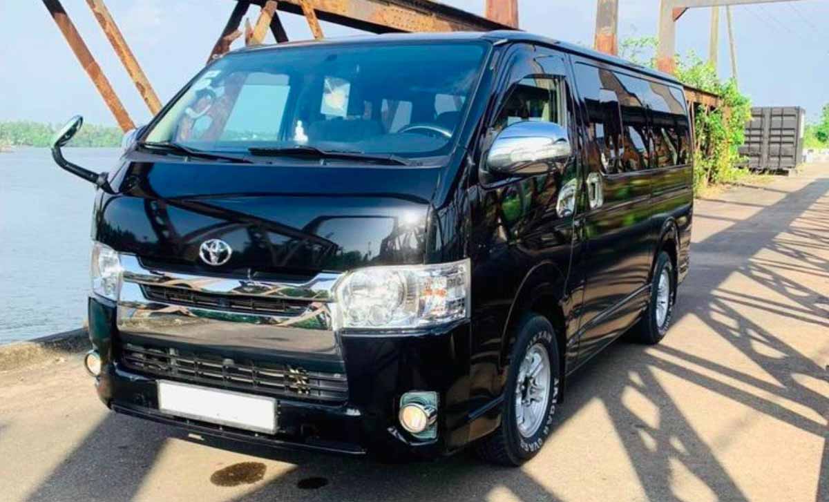 Toyota KDH Van